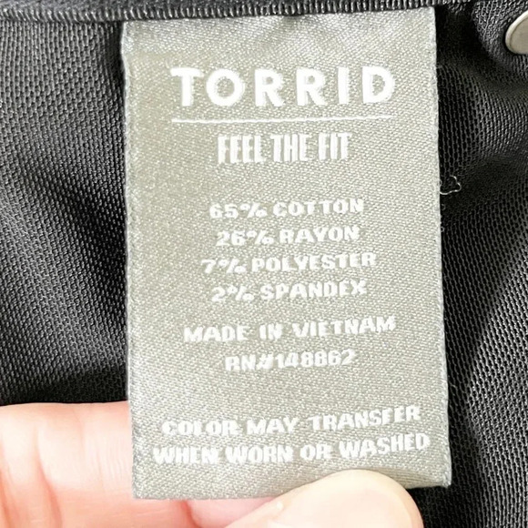 Torrid High Rise Medium Wash Bombshell Skinny Jeans Women's Plus Size 16 Short - Picture 7 of 7